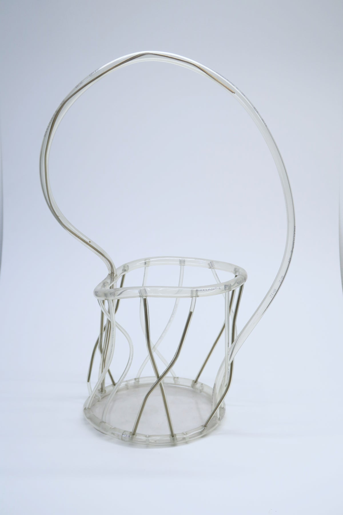 Canarie plastic basket