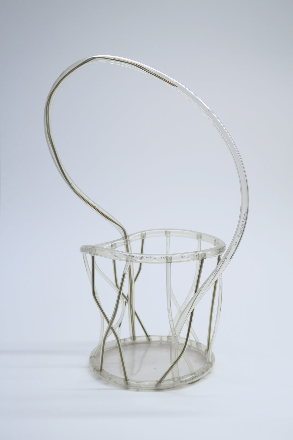Canarie plastic basket